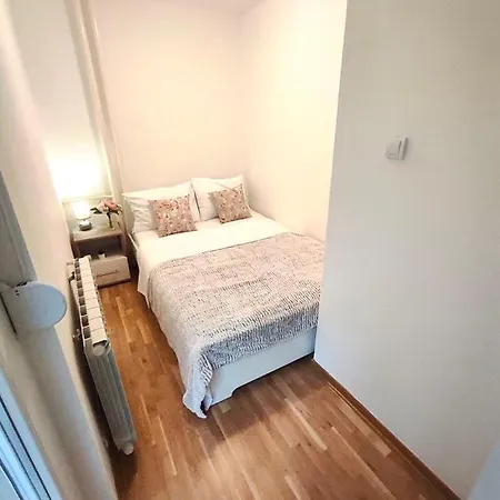 Apartment Alma Vracar Belgrad