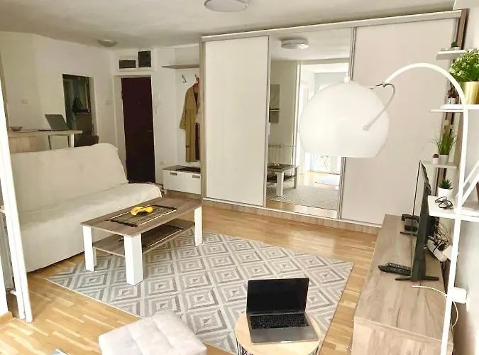 Apartamento Alma Vracar Belgrado