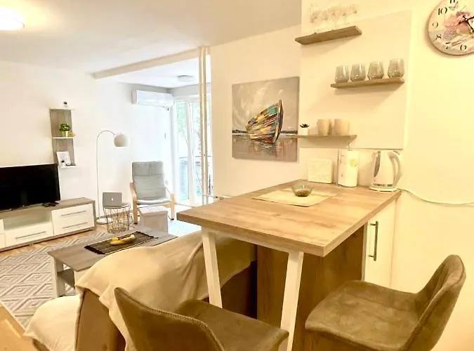 Alma Vracar Belgrado